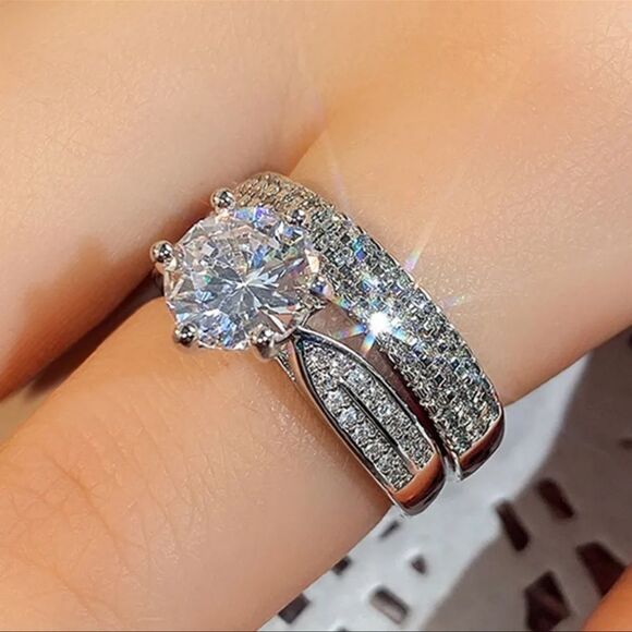 Elegant Silver with Zircon Ring Set - Picture 1 of 7